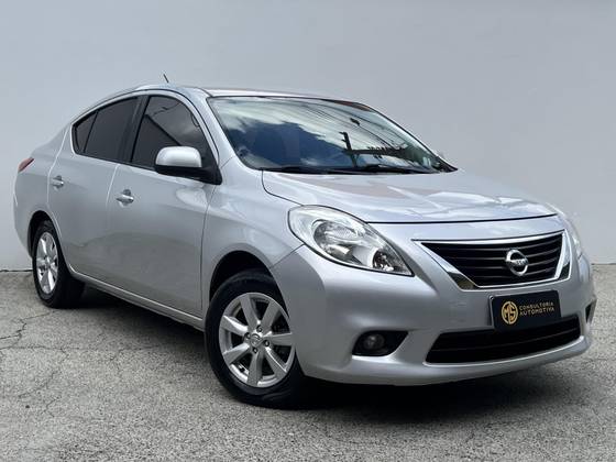 NISSAN VERSA 1.6 16V FLEX SL 4P MANUAL NISSAN VERSA 1.6 16V FLEX SL 4P MANUAL
